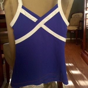 Lululemon active tops